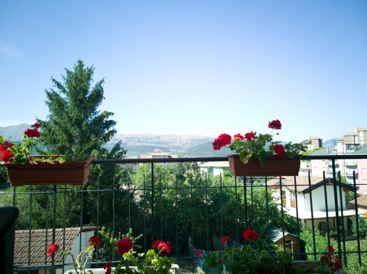 Bed and Breakfast Le Stanze Di Adele LʼAquila Exterior foto