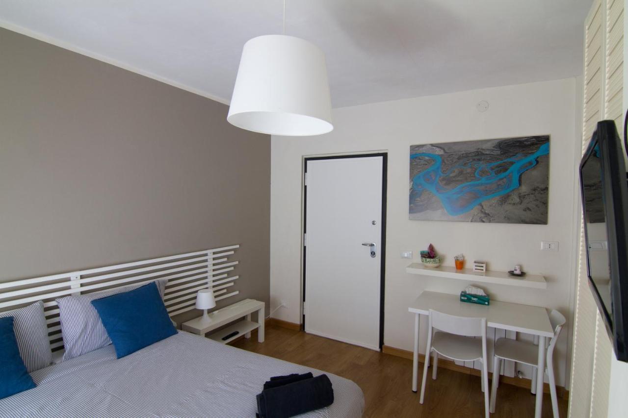 Bed and Breakfast Le Stanze Di Adele LʼAquila Exterior foto