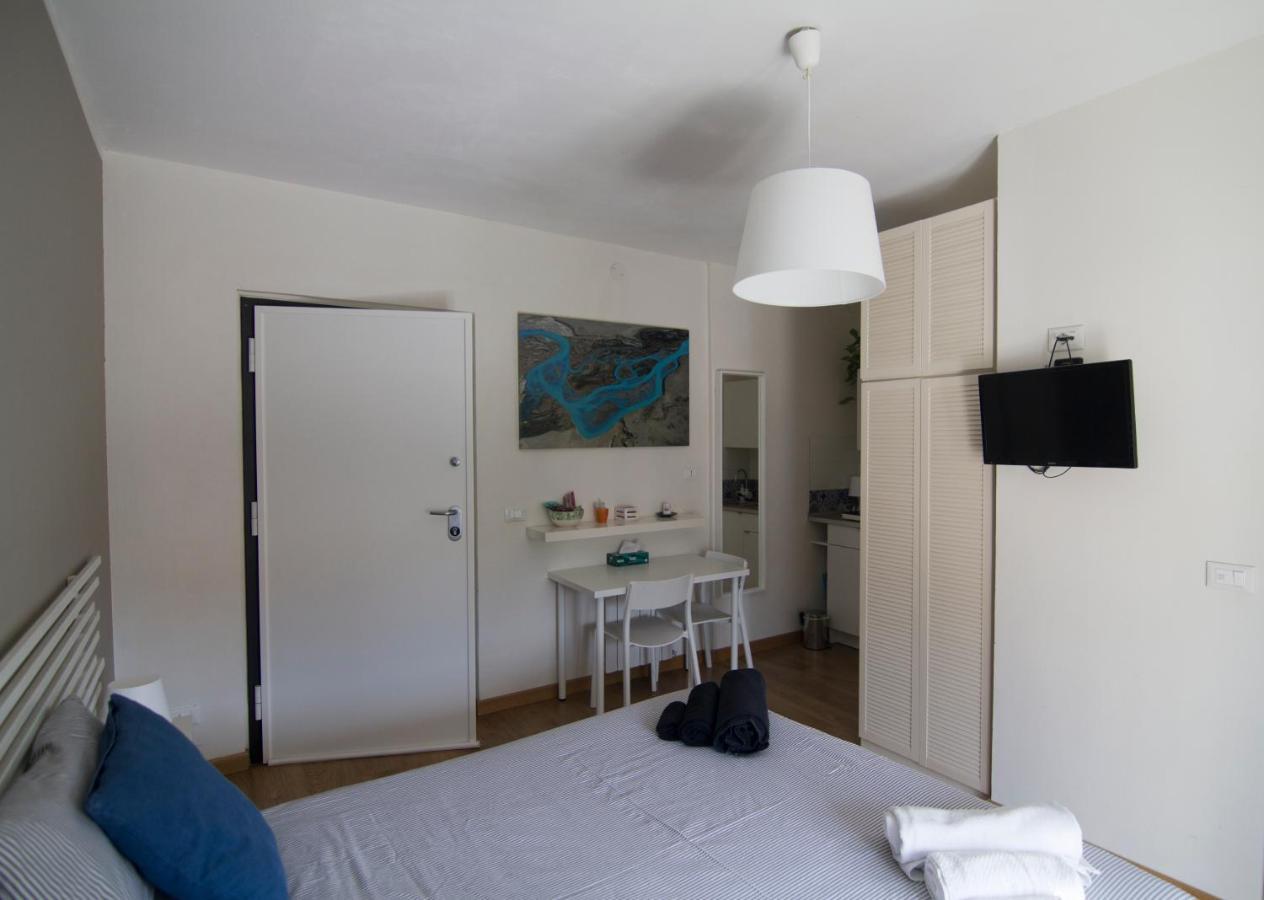 Bed and Breakfast Le Stanze Di Adele LʼAquila Exterior foto